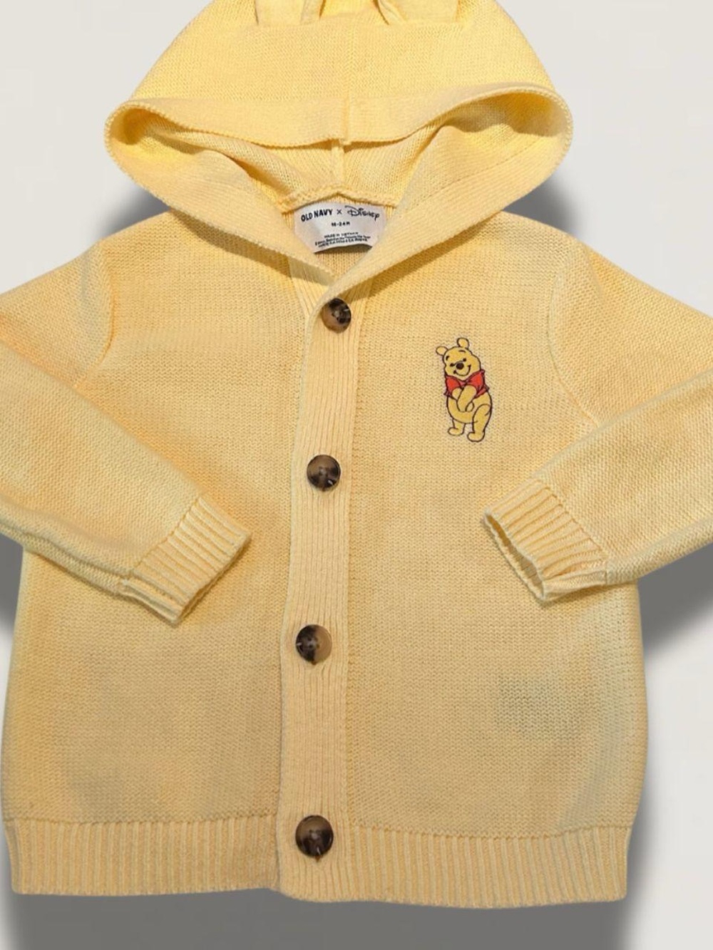 Vintage-inspired Old Navy x Disney - Winnie the Pooh Knit Hoodie